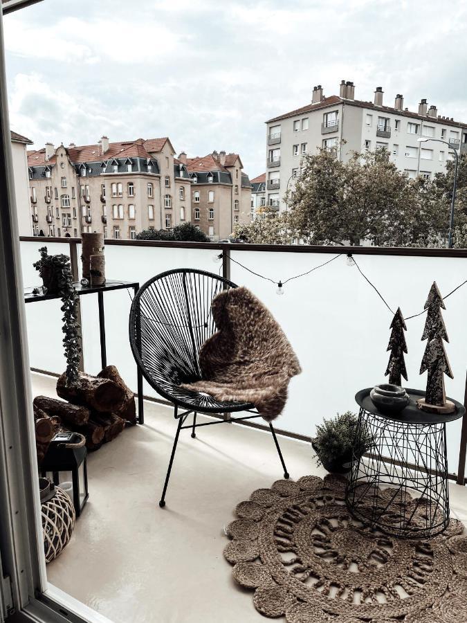 Le Cocon Blanc Metz - T2 - Parking Prive - Balcon - Nouvelle Ville, Gare Exterior photo