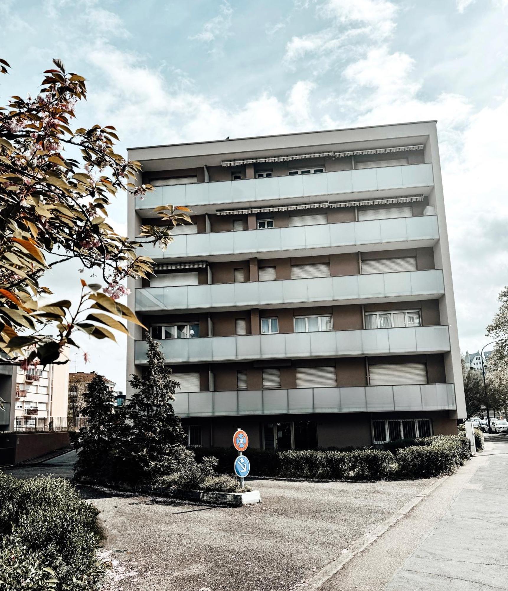 Le Cocon Blanc Metz - T2 - Parking Prive - Balcon - Nouvelle Ville, Gare Exterior photo